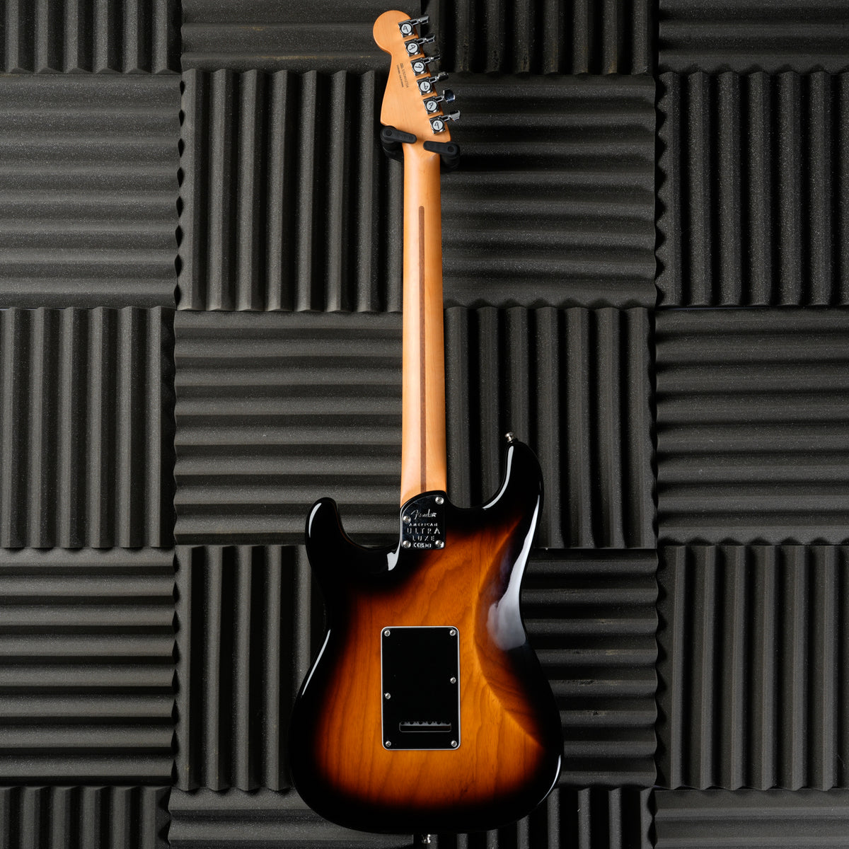 Fender American Ultra Luxe Stratocaster with Rosewood Fretboard 2024 - 2-Color Sunburst