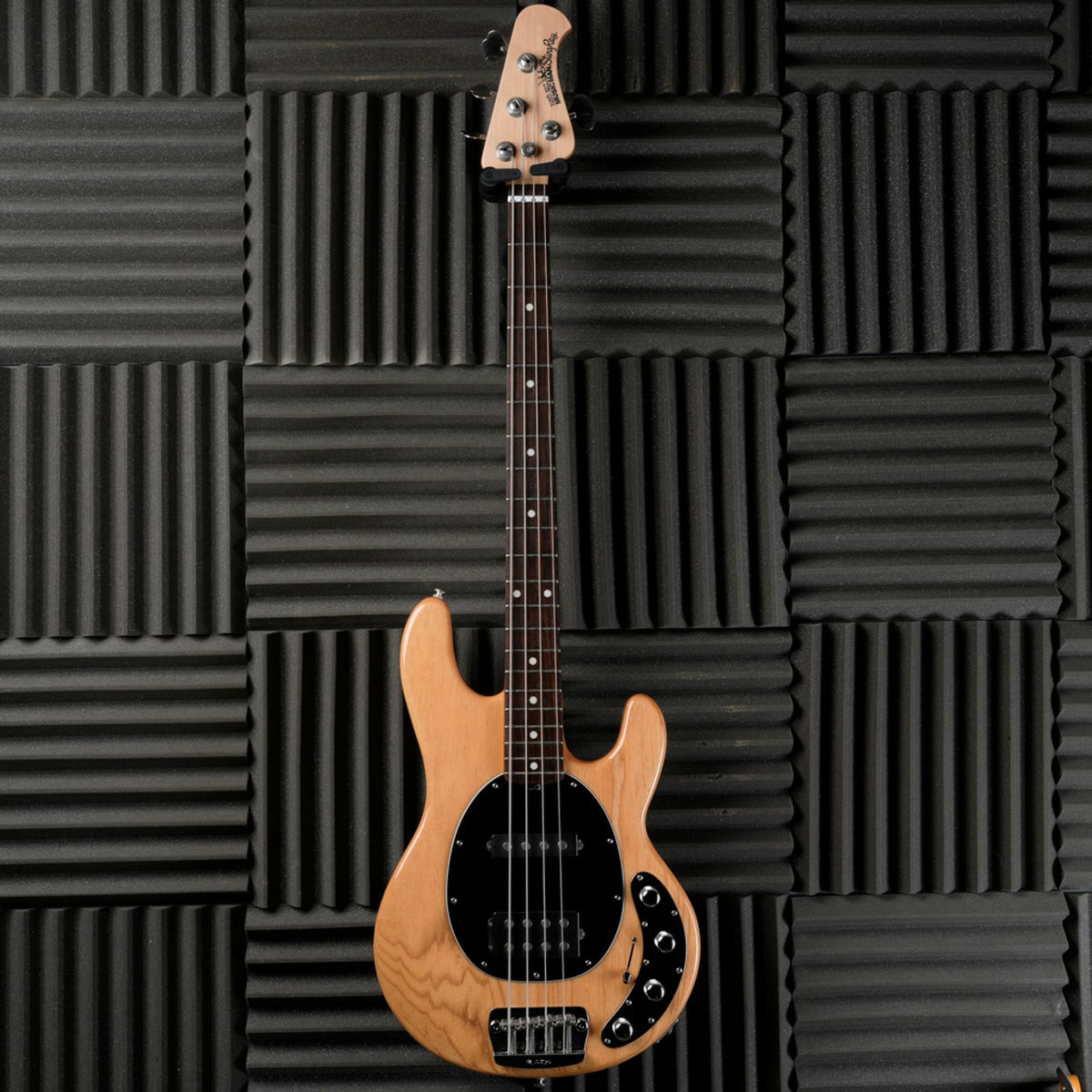 Ernie Ball Music Man StingRay 4 HS with Rosewood Fretboard 2017 - Classic Natural
