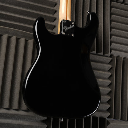 Fender Standard Stratocaster with Maple Fretboard 1983 - Black