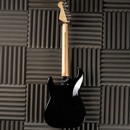 Fender Standard Stratocaster with Maple Fretboard 1983 - Black