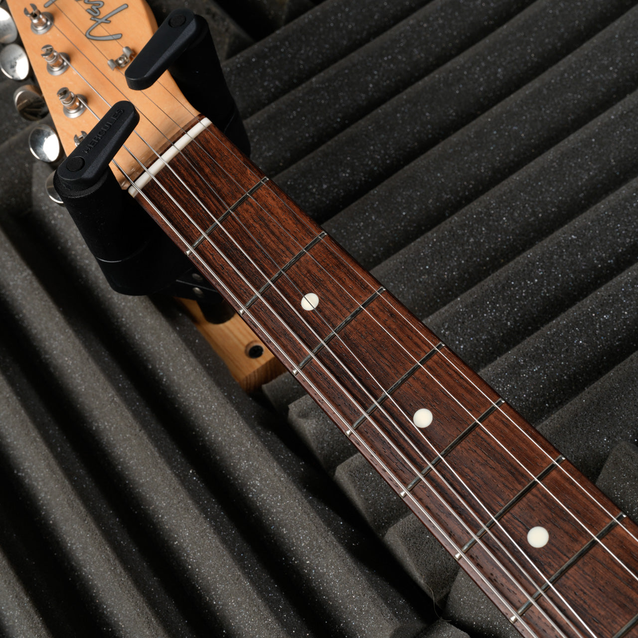 Fender MIJ Traditional II '60s Telecaster 2022 - Aged Dakota Red