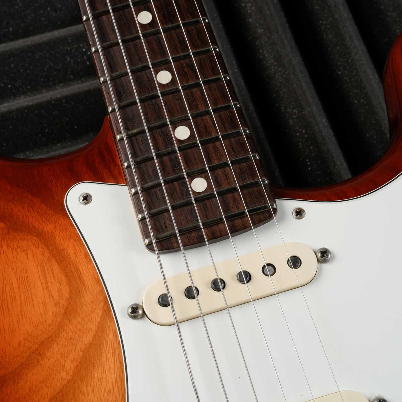 Fender American Standard Stratocaster with Rosewood Fretboard - 2016 - Sienna Sunburst