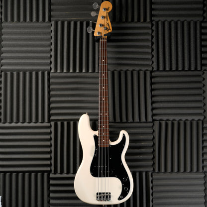 Fender PB70-70US Precision Bass Reissue MIJ - 2008 - Vintage White