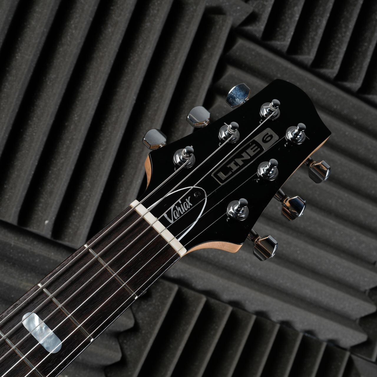 Line 6 Variax 700 Electric - 2000s - Amber