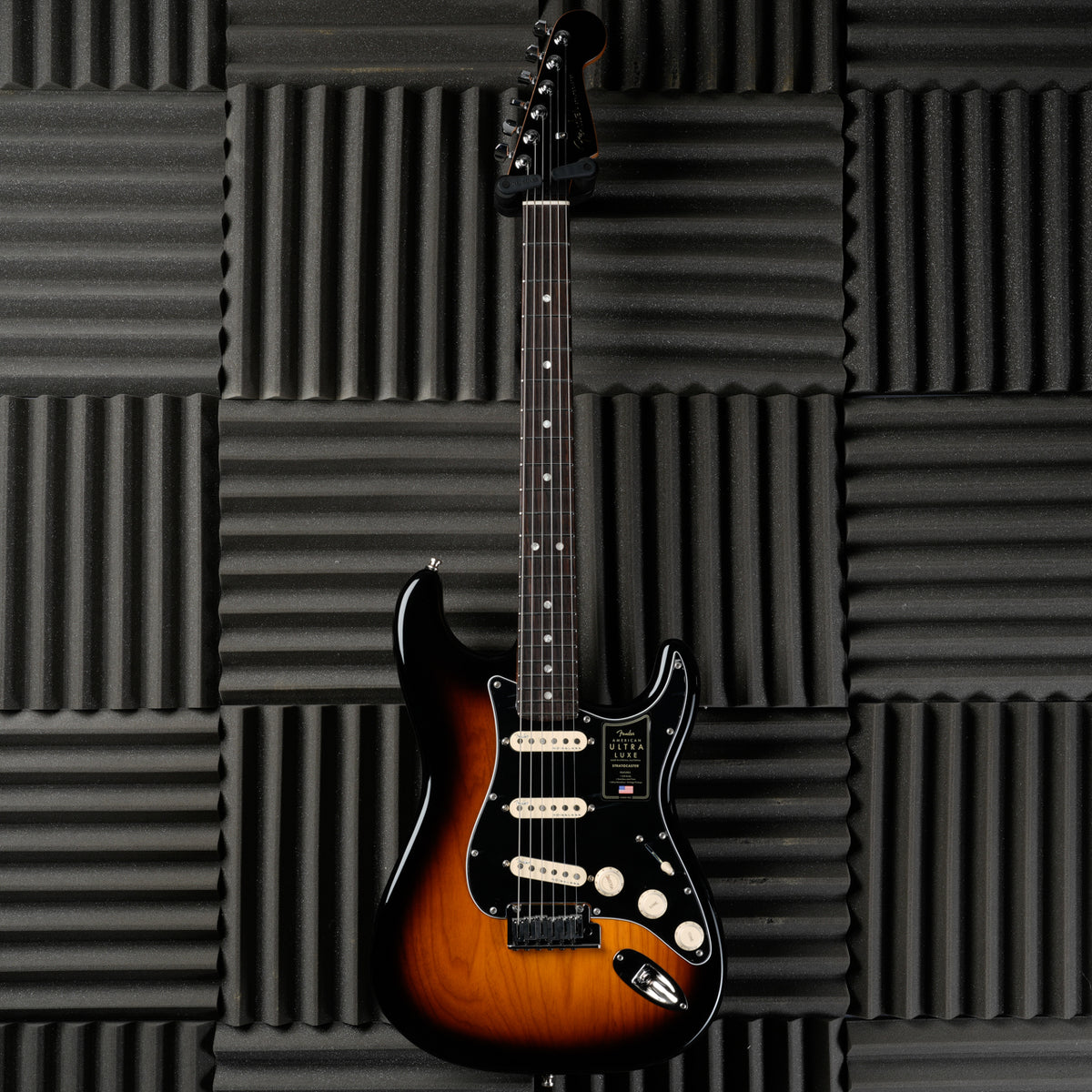 Fender American Ultra Luxe Stratocaster with Rosewood Fretboard 2024 - 2-Color Sunburst
