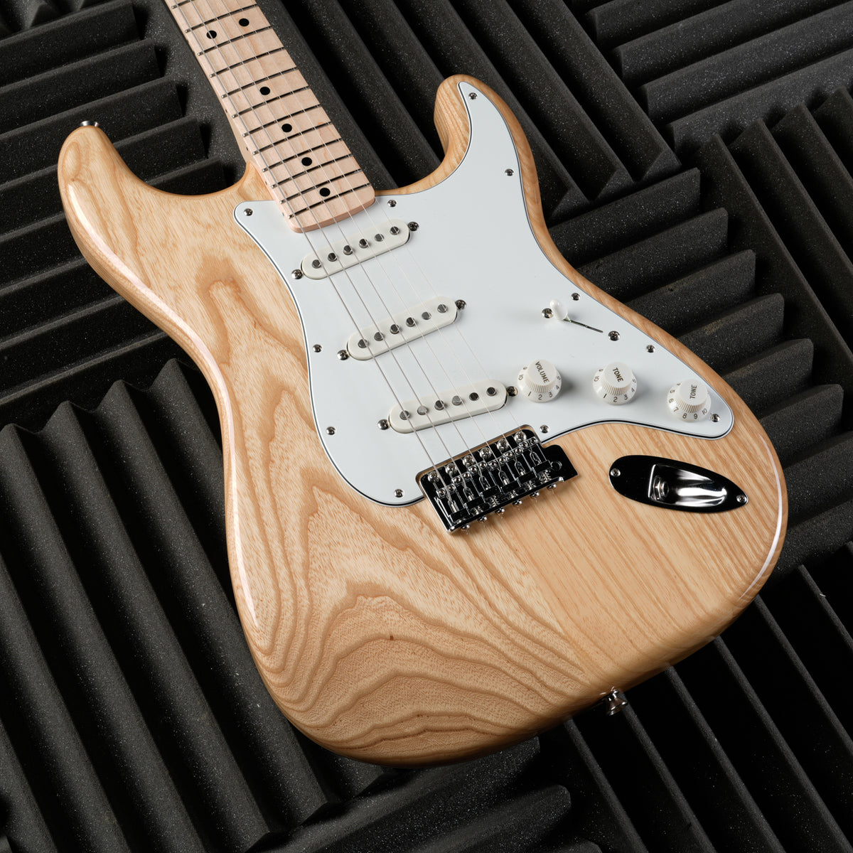 Fender MIJ Traditional II '70s Stratocaster 2026 - Natural