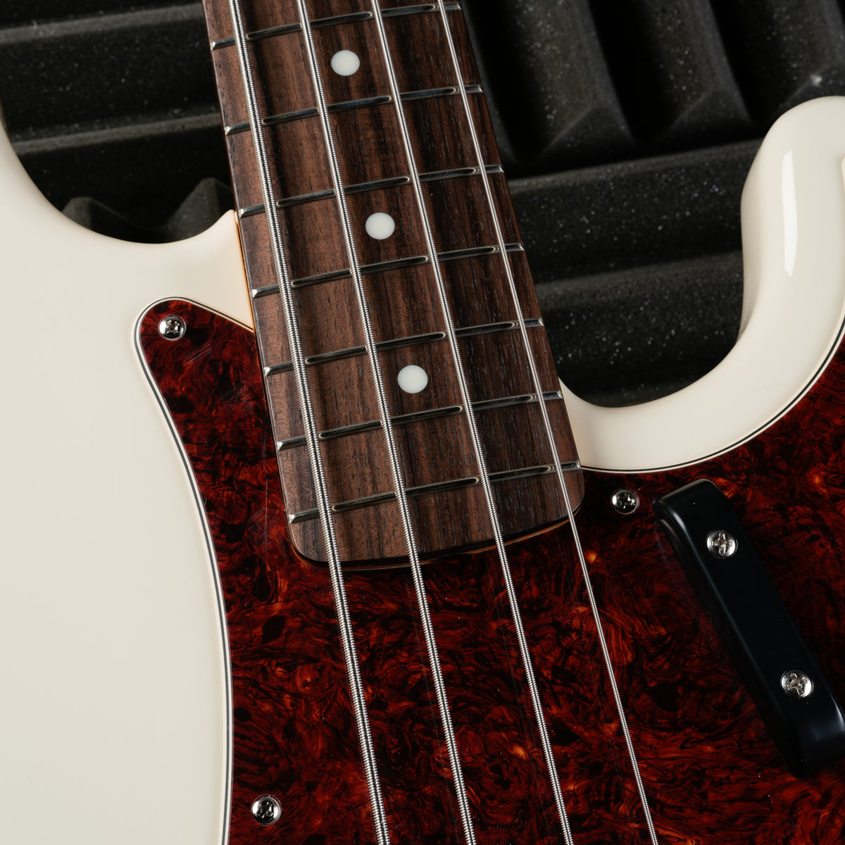 Fender Hama Okamoto Signature Precision Bass 2025 - Olympic White