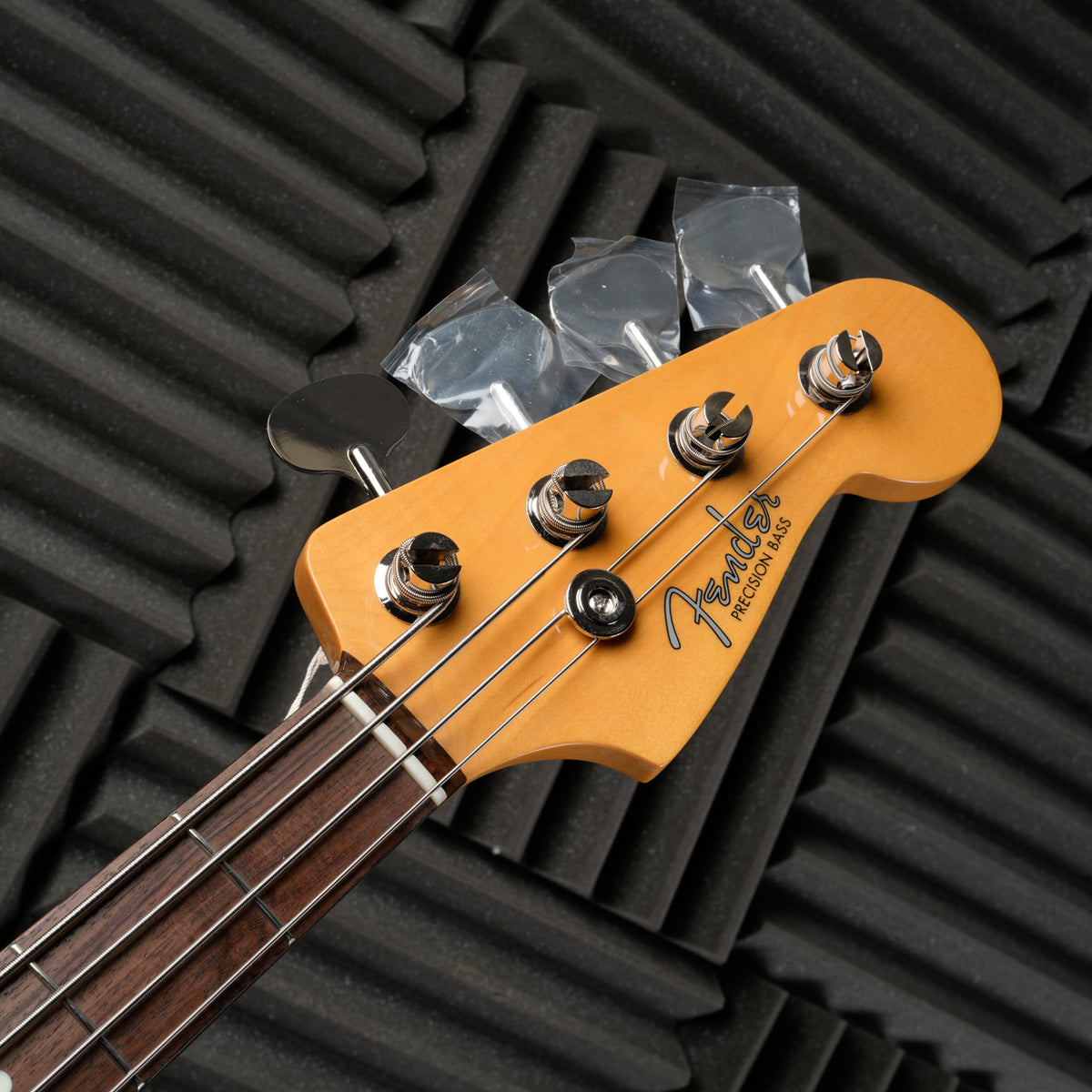 Fender Hama Okamoto Signature Precision Bass 2025 - Olympic White