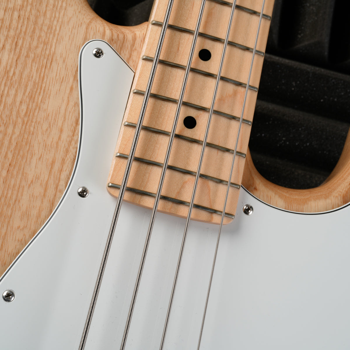 Fender FSR MIJ Hybrid II Jazz Bass with Maple Fretboard 2025- Natural