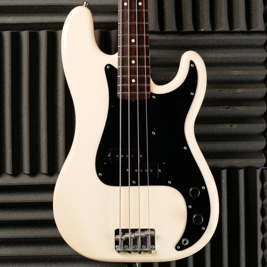 Fender PB70-70US Precision Bass Reissue MIJ - 2005 - Olympic White